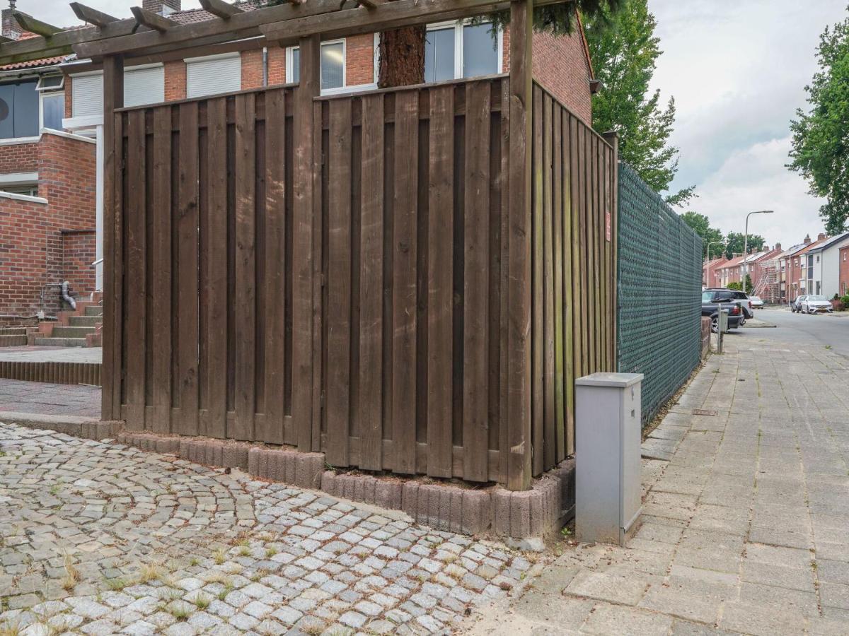 Terraced House In Kerkrade With A Garden别墅 外观 照片